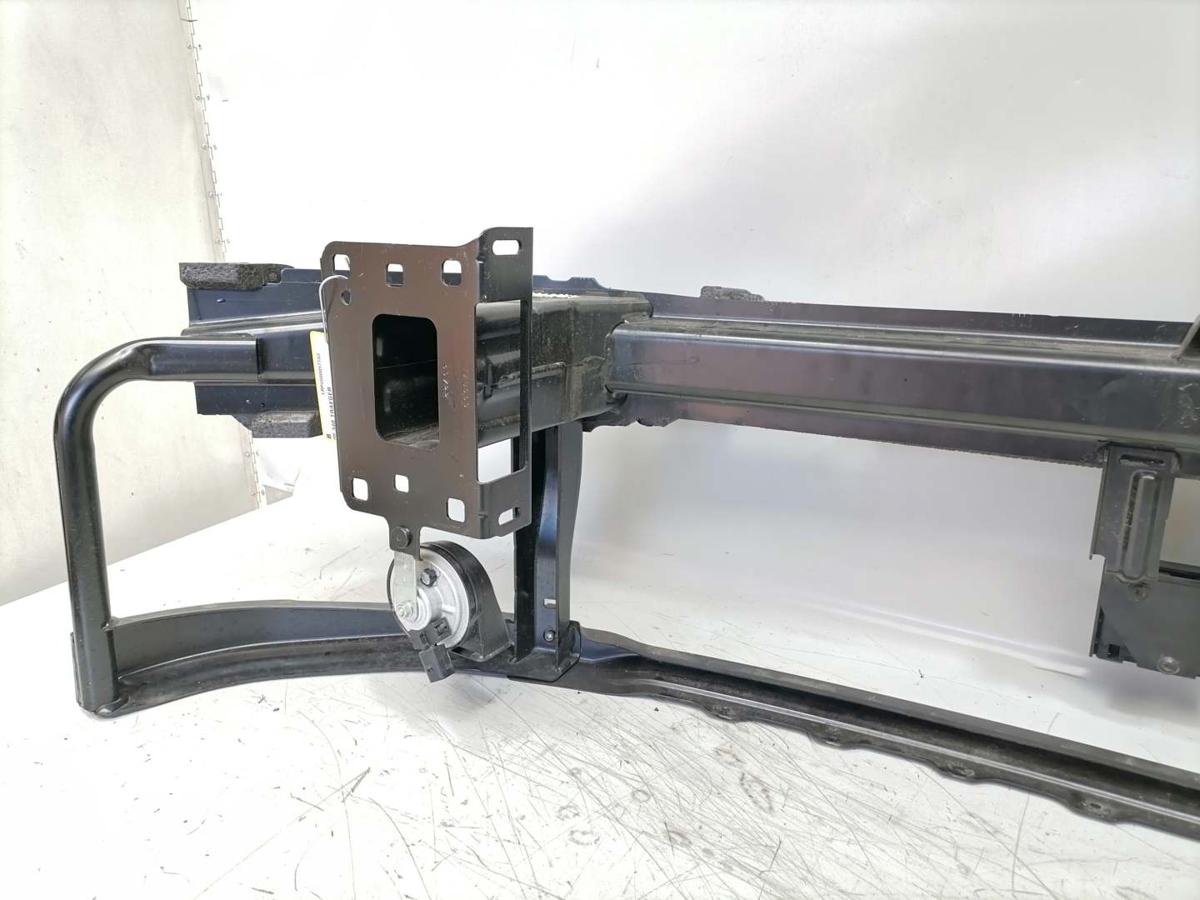 VW Passat B9 original Träger Verstätkung Stossfänger vorn Bj.2024